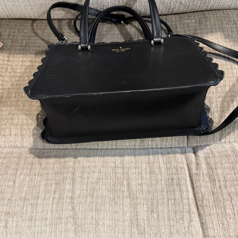 Kate Spade Black Scallop Lace Satchel 8 x 11 detachable strap gently used - Picture 8 of 12